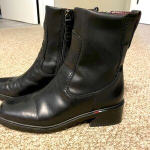 Franco Sarto Black 7 1/2 Chelsea Boots